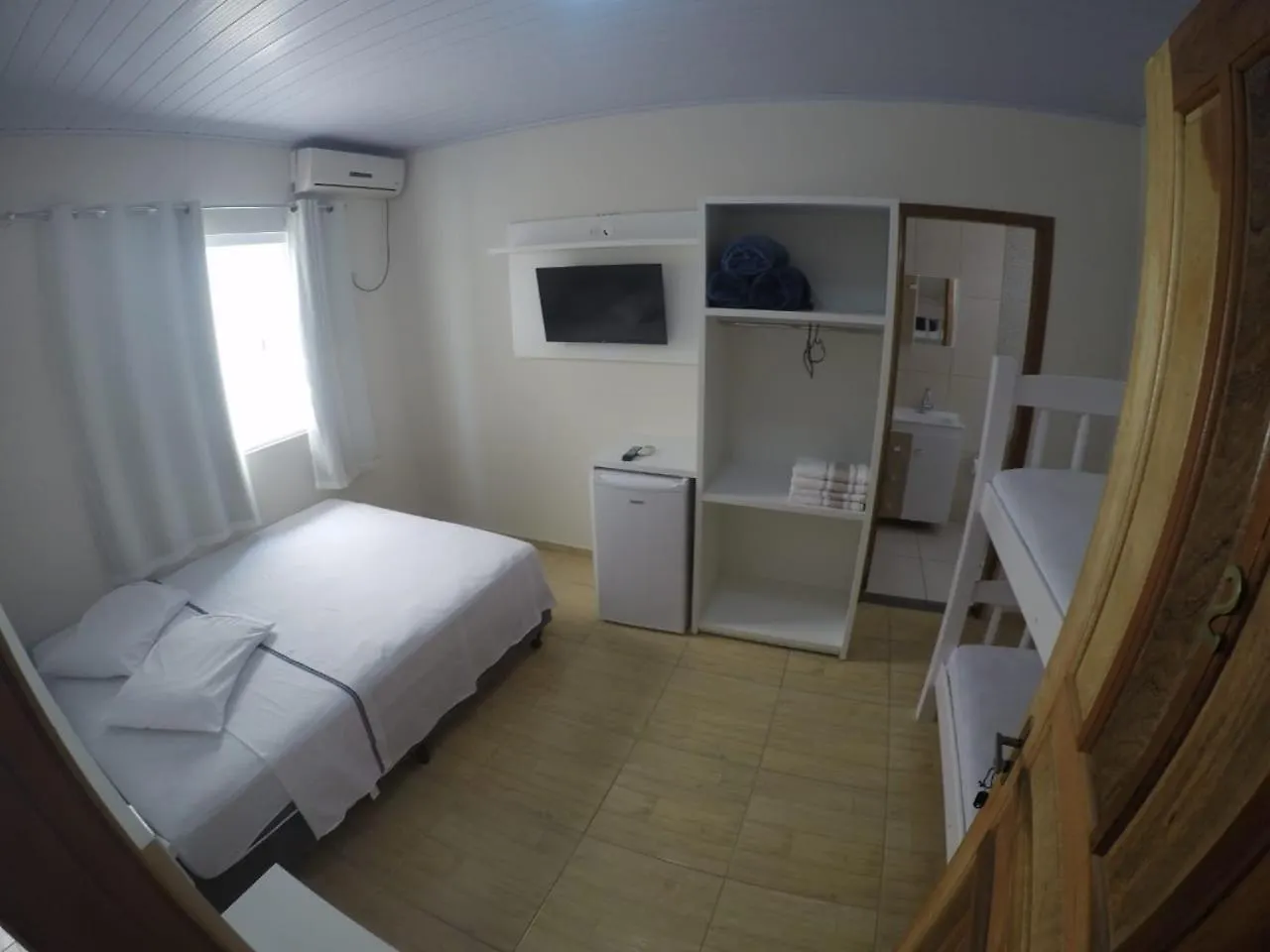 ** Guest house Pousada Cordeiro Penha  Brazil